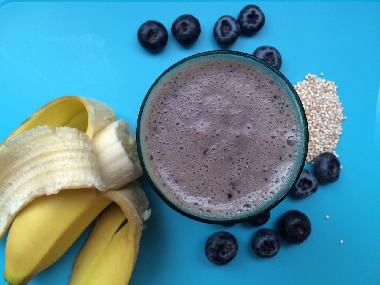 Berry Banana Quinoa Smoothie